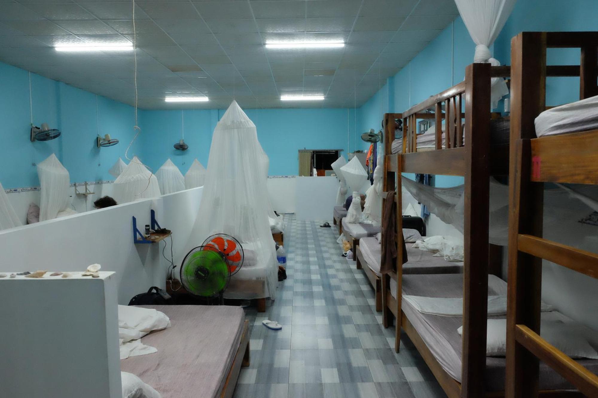 Phu Quoc Backpacker Hostel Екстериор снимка